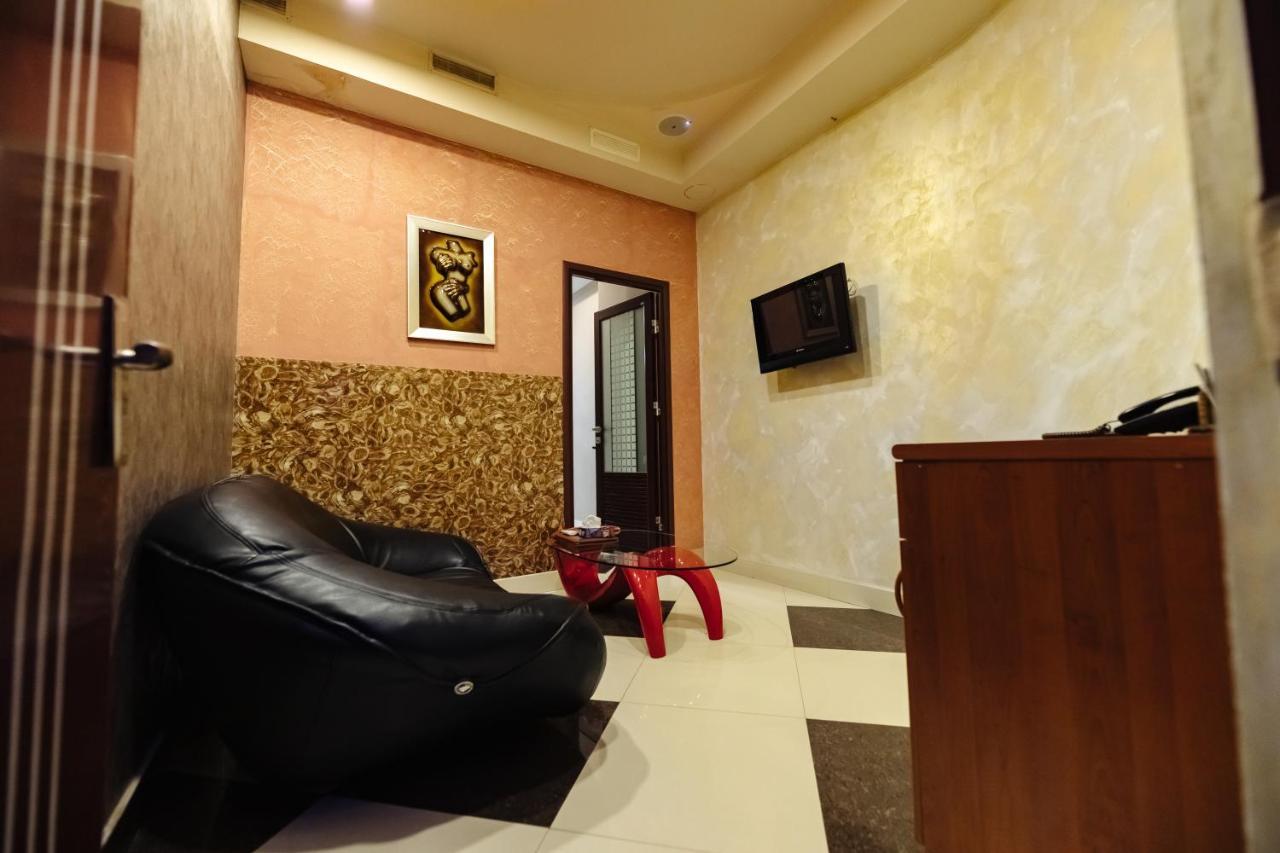 GOLDEN SECONDS Hotel Erivan Exterior foto